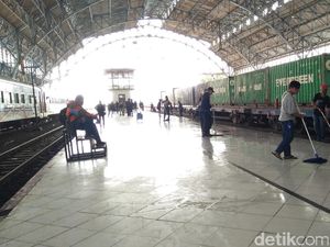 HUT Ke-92 Stasiun Tanjung Priok, KAI Ajak Komunitas Bakti Sosial