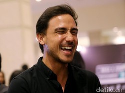 Wah, Hamish Daud Ternyata Doyan Petai dan Makan di Warteg!