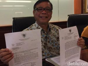 Dipolisikan Farouk, Ini Penjelasan Eks Sekjen DPD soal Dana Reses Dipolisikan Farouk, Ini Penjelasan Eks Sekjen DPD soal Dana Reses