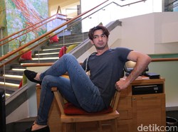 Hadiri Acara Gojek, Apa Kata Reza Rahadian Soal Driver Ojek Online Pukul Pelanggan?