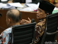 Kasus e-KTP, Akom dan Istri Tak Penuhi Panggilan KPK