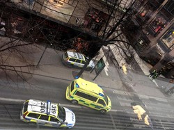 Korban Tewas Teror Truk Swedia 3 Orang, Jasad Tergeletak di Jalan