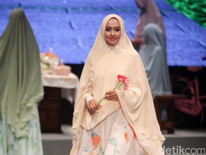 Foto: Koleksi Si.Se.Sa di Muslim Fashion Festival 2017