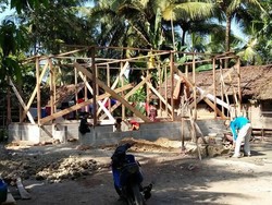 Gubernur-Wagub Aceh Terpilih Bangun 100 Rumah untuk Yatim-Piatu