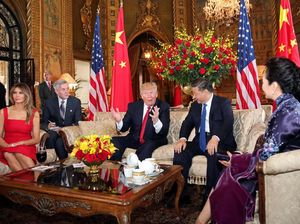 Trump Perintahkan Serangan ke Suriah Saat Makan Kue Cokelat