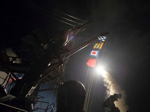 Begini Suasana Ketika Rudal AS Hantam Pangkalan Udara Suriah