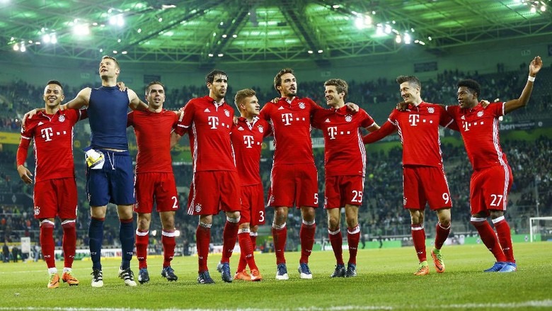 Perbincangan soal Treble Warnai Ruang Ganti Bayern Perbincangan soal Treble Warnai Ruang Ganti Bayern