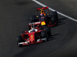 Verstappen Yakin Red Bull Bisa Pangkas Jarak dengan Ferrari dan Mercedes Verstappen Yakin Red Bull Bisa Pangkas Jarak dengan Ferrari dan Mercedes