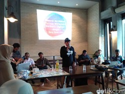 Sandiaga: 5-10 Tahun Lagi Mobil Nggak Ada Sopirnya