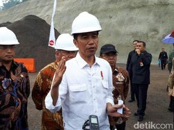 Jokowi Gencar Bangun Tol, Pengusaha: akan Tumbuh Pusat Ekonomi Baru