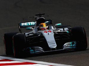 Ferrari Beri Perlawanan Sengit, Hamilton Antusias
