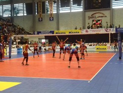 Jakarta Elektrik PLN Kalahkan Jakarta PGN Popsivo Polwan di Laga Pertama