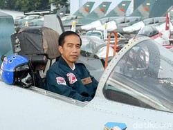 Jokowi: Pembangunan Bandara Kertajati Kurang Cepat