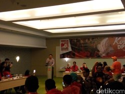 Canda Ahok yang Trauma Lihat Palu Sidang
