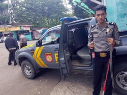 Bentrok Ormas di Sukabumi, Seorang Polisi Terkena Bogem