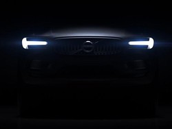 Tak Butuh SIM Kendarai Mobil Sport Ini