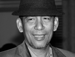 Kisah Hakim MK Saldi Isra: Osaka, Rendang dan Mie Instan