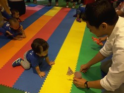 Pentingnya Merangkak Sebelum si Kecil Bisa Berjalan