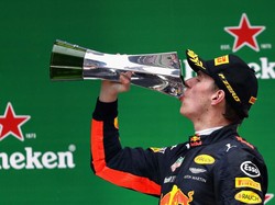 Verstappen Mengaku Salip Sembilan Mobil di Lap Pertama