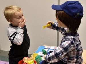 Kenalkan, Ini Kaspar si Robot untuk Latih Komunikasi Anak Autisme