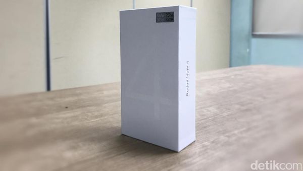 Unboxing Xiaomi Redmi Note 4