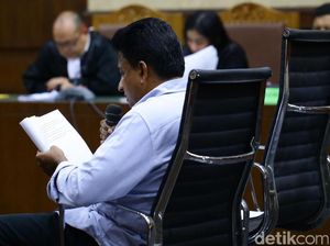 Direktur PT EKP Bacakan Pledoi