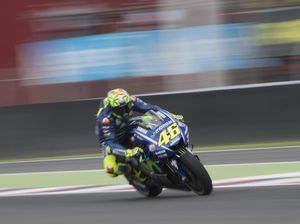 Rossi Pertanyakan Penaltinya, Kritik Zarco Rossi Pertanyakan Penaltinya, Kritik Zarco