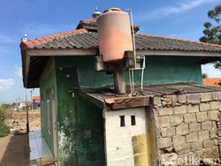 Ada Musala di Tengah Lokasi Proyek Kereta Bandara Soekarno Hatta