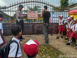 Lahan Disegel Pemilik, Aktivitas Belajar SD di Trenggalek Terganggu