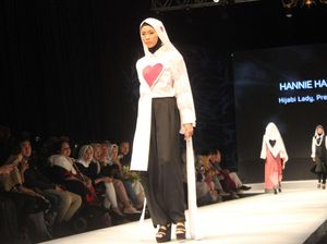 Hannie Hananto Tawarkan Busana Muslim Girly Untuk Lebaran 2017