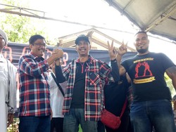 Djarot Hadiri Deklarasi Dukungan dari Relawan Agus-Sylvi di Jakbar