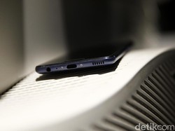 EntireView, Layar Lega Huawei untuk Saingi Galaxy S8