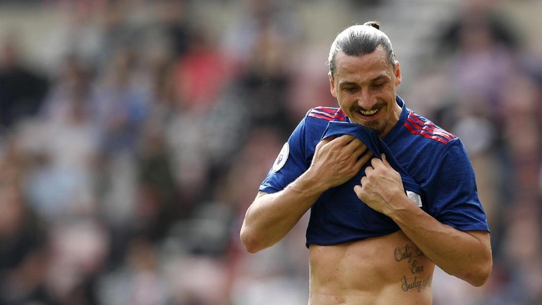 MU Dianggap Lebih Baik Tanpa Ibrahimovic MU Dianggap Lebih Baik Tanpa Ibrahimovic