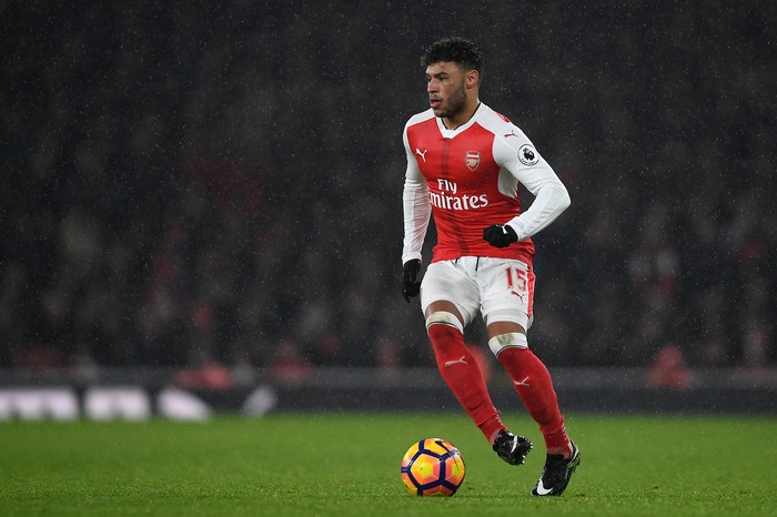 Wenger: Arsenal Akan Rugi Besar Kalau Oxlade-Chamberlain Pergi
