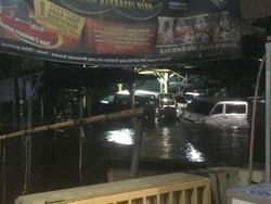 Diguyur Hujan Sejak Sore, Ini Titik Lokasi Banjir di Jakarta