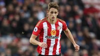 1. Adnan Januzaj (22 tahun) bersinar terang buat Manchester United musim 2013-14, tapi kehilangan tempat musim demi musim dan sering dipinjamkan. Dilego ke Real Sociedad musim panas ini. (Foto: Ian MacNicol/Getty Images)