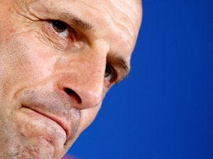 Rekor Buruk Allegri di Hadapan Barca