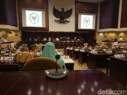 Diinterupsi di Paripurna DPD, OSO: Saya Pimpinan!