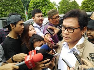 Fahri Sebut Jokowi Bertemu Novanto Bahas e-KTP, Ini Kata Istana Fahri Sebut Jokowi Bertemu Novanto Bahas e-KTP, Ini Kata Istana