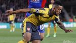 Arsenal Tumbang di Markas Palace