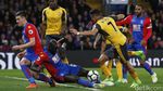 Arsenal Tumbang di Markas Palace