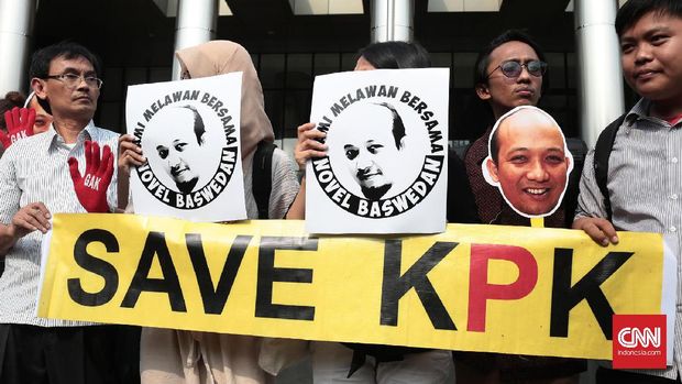 Kontras, ICW dan lembaga lain yang mendukung KPK termasuk masyarakat akan melakukan aksi. Aksi tersebut  dilakukan di depan Gedung KPK dengan tagline “Kami Tidak Takut. Jakarta, Selasa, 11 April 2017. Intimidasi dan teror yang dilakukan terhadap Novel Baswedan merupakan bentuk pelemahan KPK, intimidasi tersebut bukan yang pertama dilakukan kepada KPK saat menangani kasus besar. CNN Indonesia/Andry Novelino