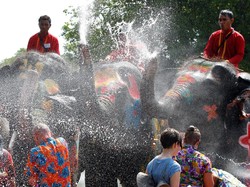 Songkran Tak Akan Lagi Sama Tahun Ini