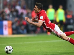 Kroos Berharap Lewandowski Bisa Main