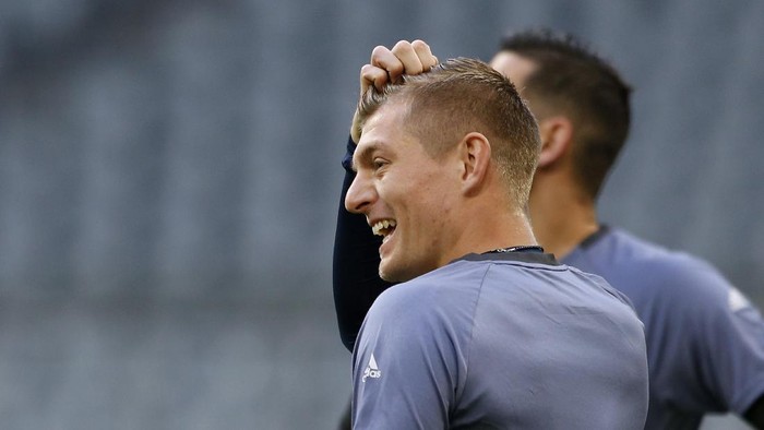 Ketika Kroos Melawan Masa Lalunya