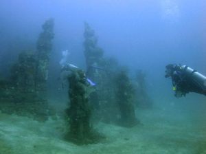 Taman Pura, Pura Bawah Laut Desa Pemuteran Bali