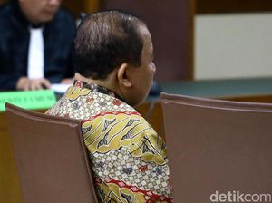 Mantan Kepala BPJN IX Maluku Divonis 6 Tahun Penjara Mantan Kepala BPJN IX Maluku Divonis 6 Tahun Penjara