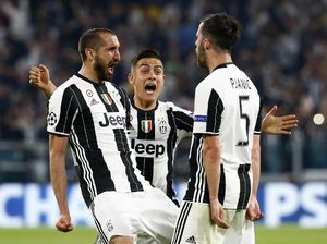 Dybala Tegaskan Juventus Takkan Main Bertahan di Camp Nou
