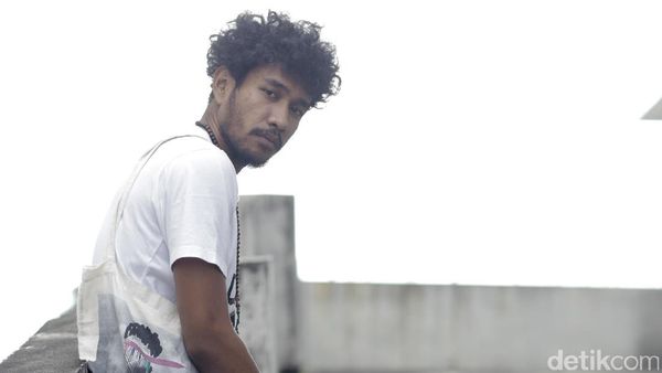 Teddy Adhitya, Hidup dari dan untuk RnB