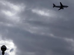 Karyawan Maskapai Ini Wajib Vaksin, Menolak Berarti Dipecat